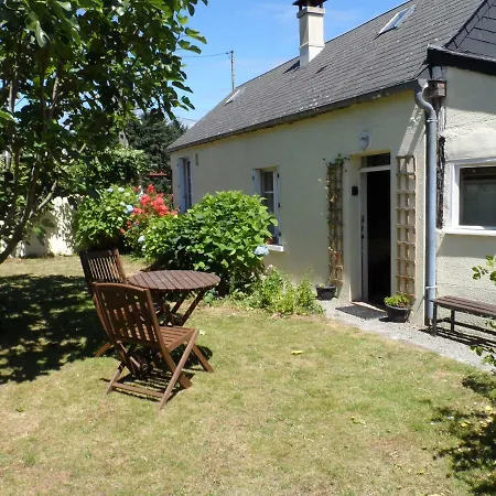 בית נופש Mantilly Cottage *